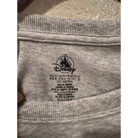 NWT Disney Parks Pixar Turning Red Mei Panda OMG Abstract Art tee M - Picture 3 of 4